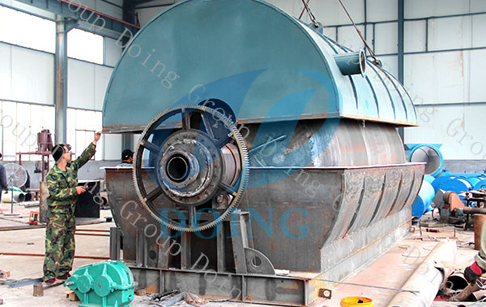 tyre pyrolysis plant