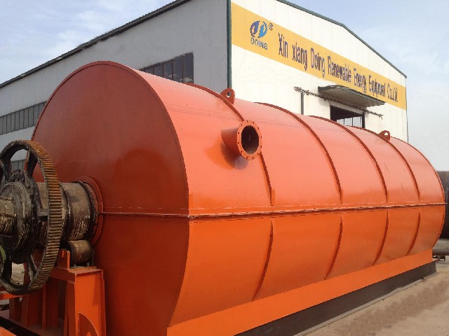 Pyrolysis tyre to oil plant