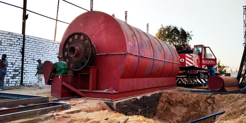 Egypt 12T/D waste tire pyrolysis plant being installed
