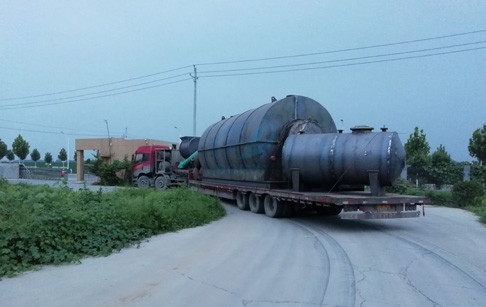 12T/D waste tyre pyrolysis machine  installed in local