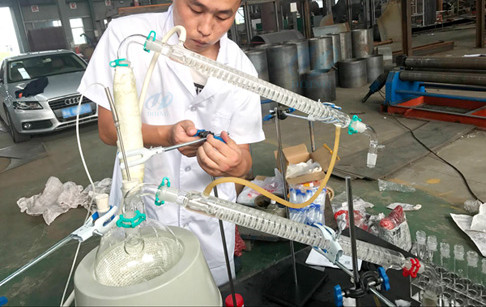 Latest waste oil refining process test  in oil refining industry