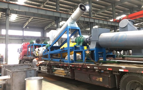 The first 20T/D continuous waste plastic pyrolysis plant shipped to Spain on Aug...