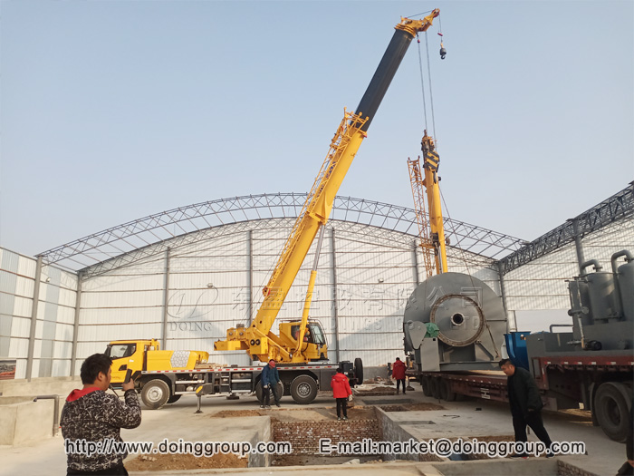 tire pyrolysis machine