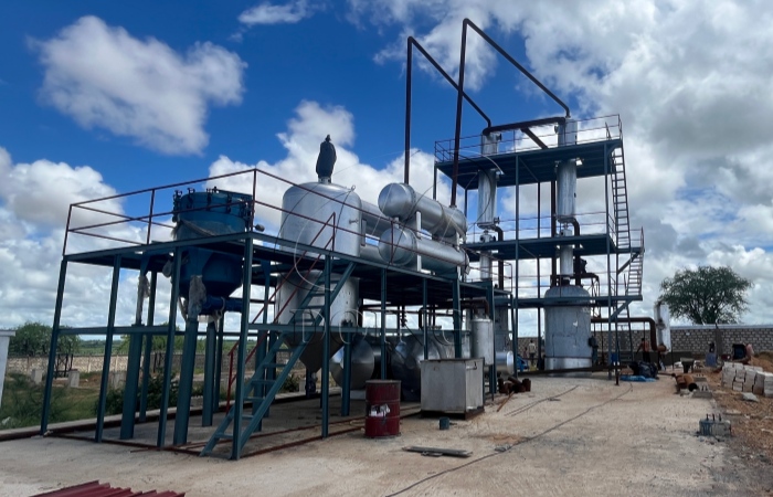 DOING waste engine oil to diesel refining machine in Kenya DOING waste engine oil to diesel refining machine in Kenya