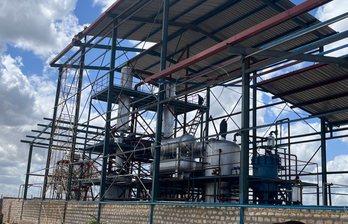 DOING DY-D-10 Waste Engine Oil to Diesel Refining Machine Installed in Kenya DOING DY-D-10 Waste Engine Oil to Diesel Refining Machine Installed in Kenya